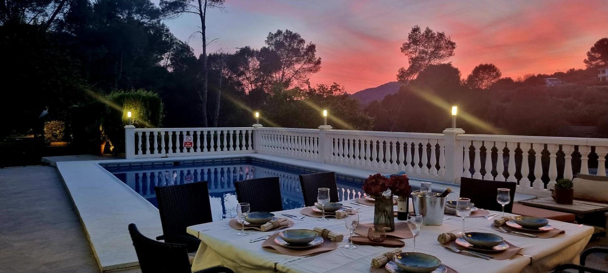 Wonderful Villa, Heated Pool, Near Beautiful Town Alboy 외부 사진